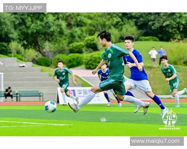 足球cm：探索足球运动中的身高优势与技术发展的关系分析